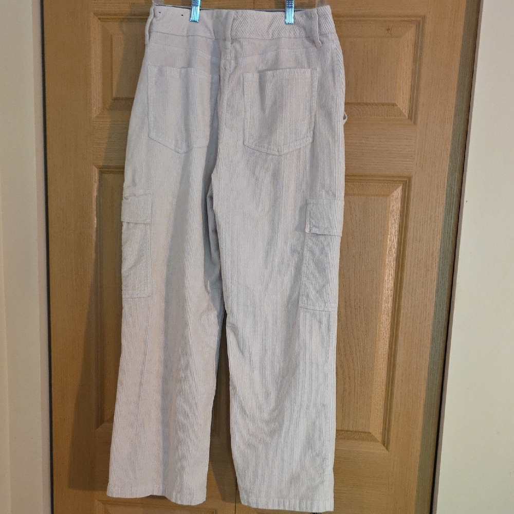 Hollister Junior's Ivory Cargo Wide Wale‎ Couderoy Pants Sz 13R - Picture 3 of 4